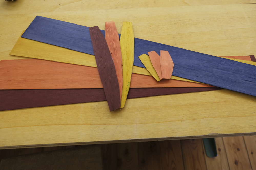 gebeizte-balsabretter