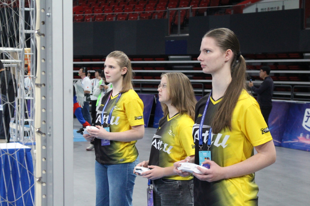Erstes deutsche Team: Melissa, Nathalie und Annika (v.l.n.r.).